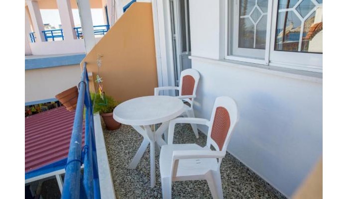 Harriet Studios poza 12