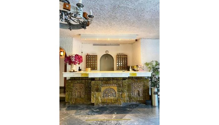 Karteros Hotel poza 9