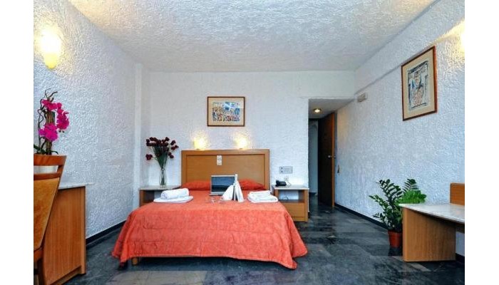 Karteros Hotel poza 2