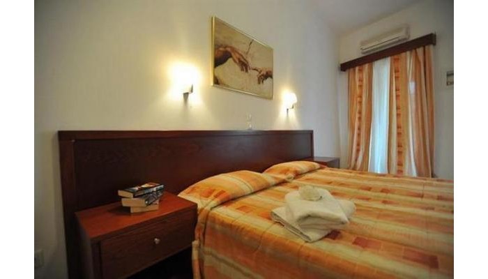 Hotel St Spiridon poza 7