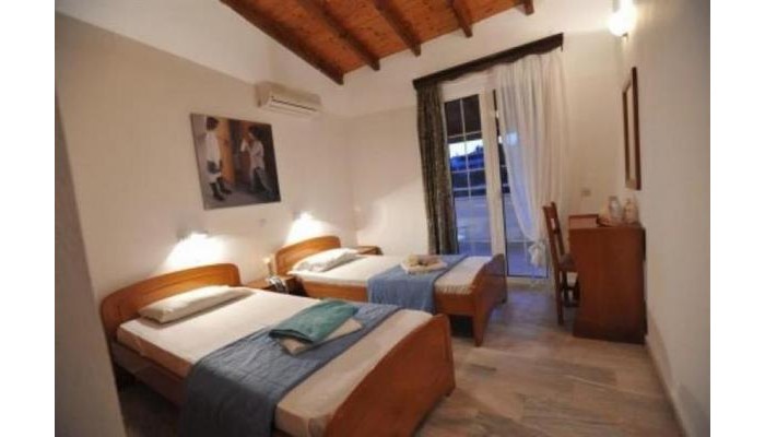 Hotel St Spiridon poza 2