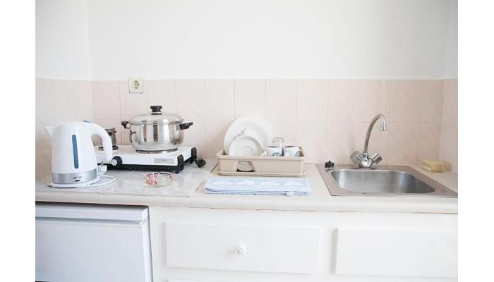 Manolis Studios poza 6