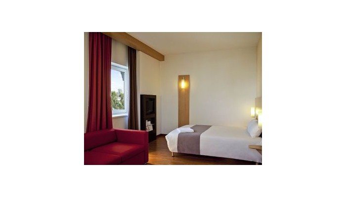 Hotel Ibis Kiev Shevchenko Boulevard poza 9