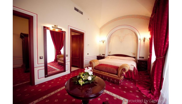 Opera Hotel Kiev poza 3
