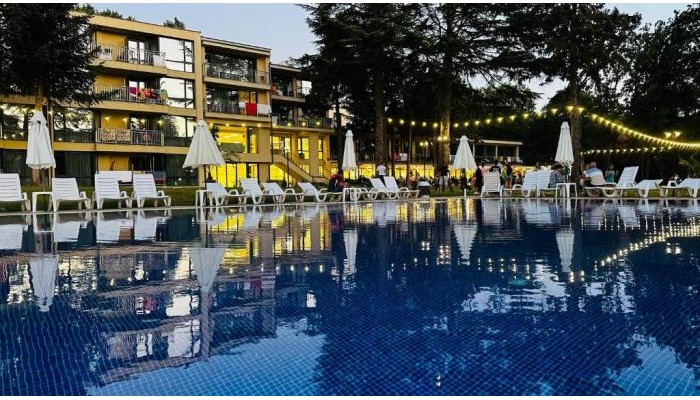 Hotel Queen Nelly Park poza 0