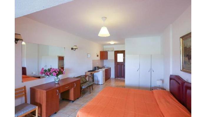 Angelina Studios poza 6