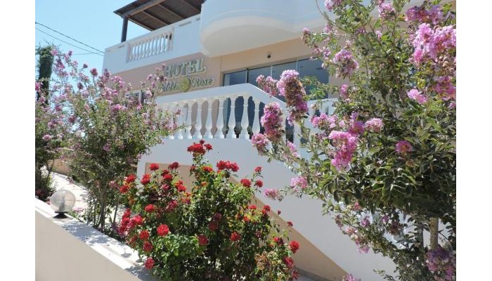 Hotel Golden Rose Suites poza 6