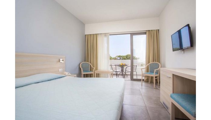 Hotel Niriides Beach poza 2