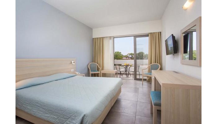 Hotel Niriides Beach poza 3