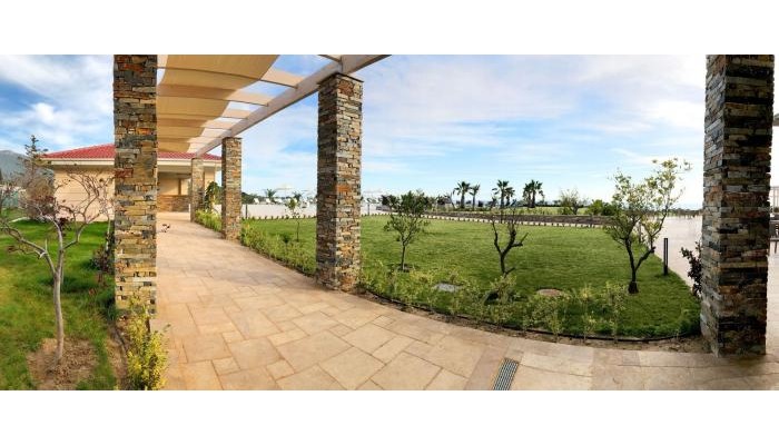 King Maron Hotel poza 3