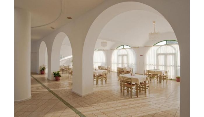 Alexandra Beach Hotel poza 13