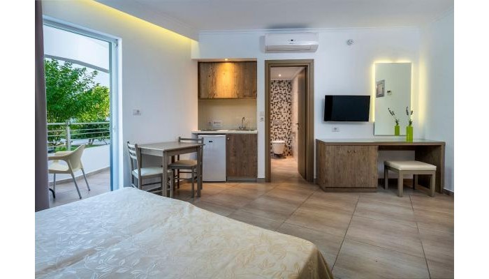 Alexandra Beach Hotel poza 6