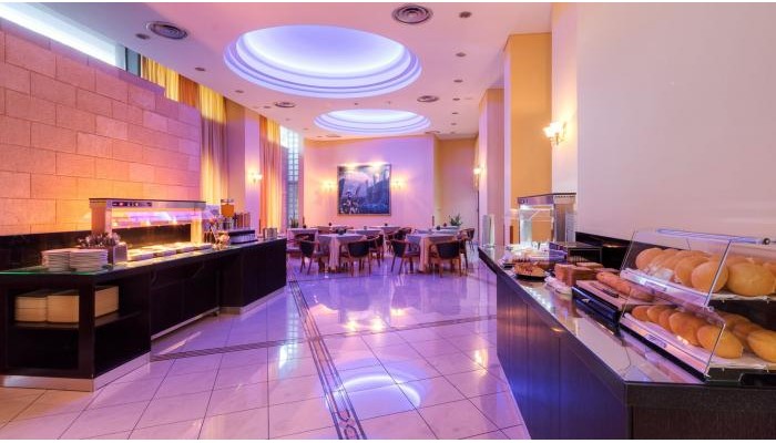 Alexandra Beach Hotel poza 14