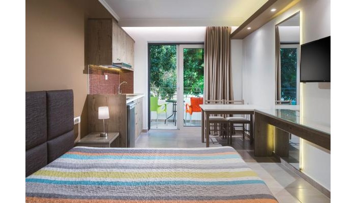 Alexandra Beach Hotel poza 5