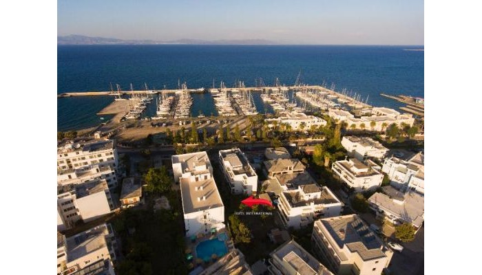 International Hotel poza 3