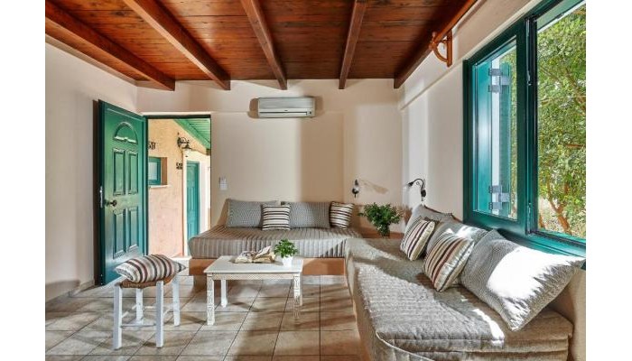 Marni Village poza 6