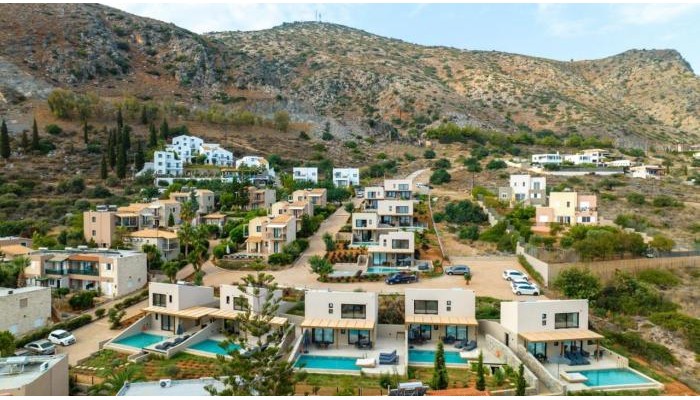 Marni Village poza 2