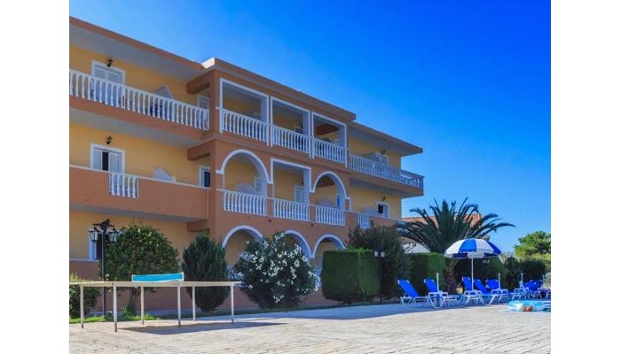 Derekas Apartments poza 0