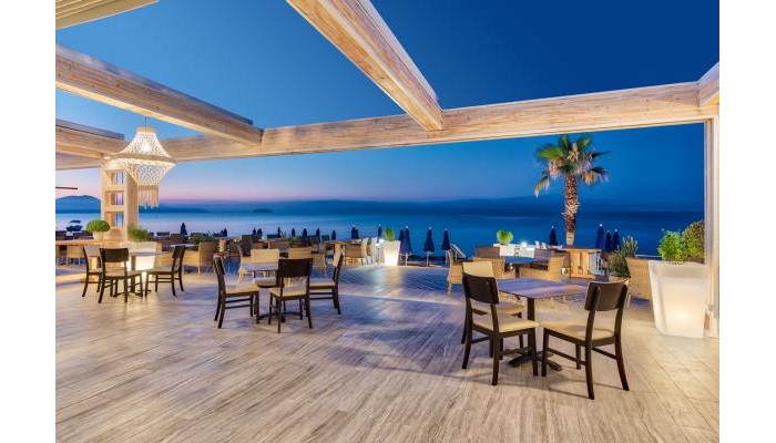 Hotel Mandala Seafront Suites poza 13