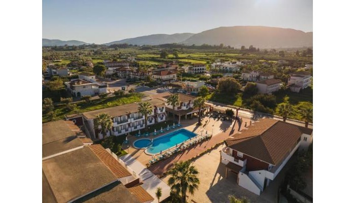 Hotel Yakinthos poza 1