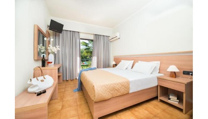 Ilios Hotel - Adults Only poza 6