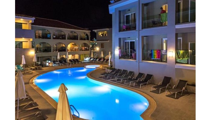 White Olive Premium Hotel poza 21