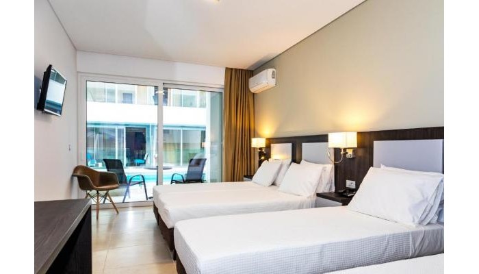 White Olive Premium Hotel poza 11