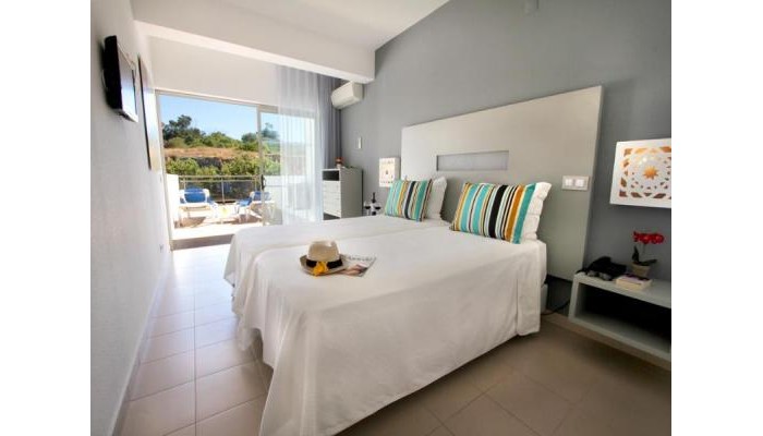 Carvi Beach Hotel poza 5