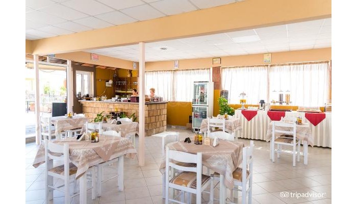 Sunshine Hotel poza 10