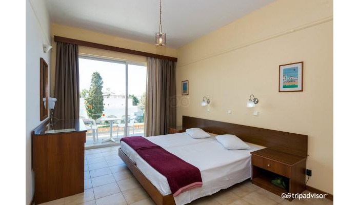 Sunshine Hotel poza 3