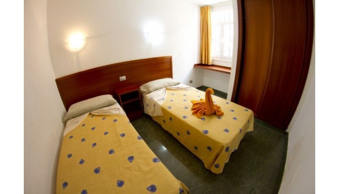 Hotel Apartamentos Heliomar Palmeras poza 2