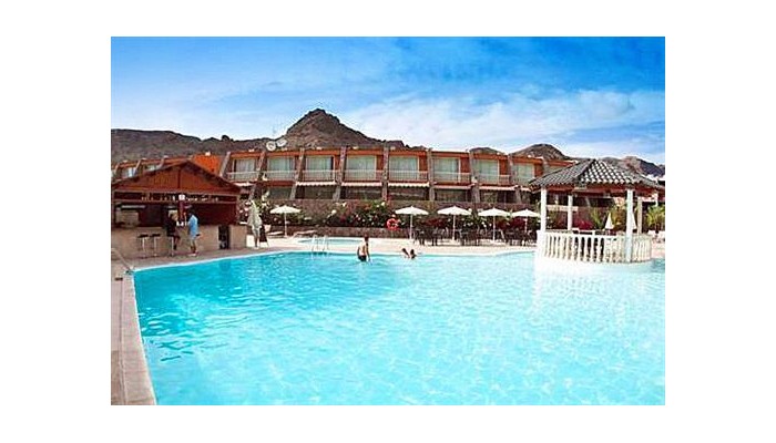 Tauro Resorts poza 6