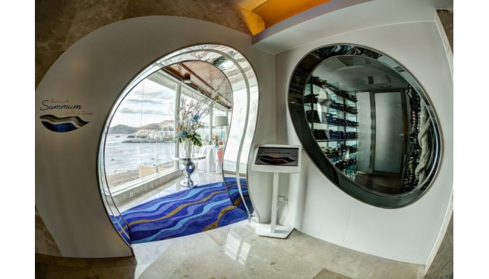 Bull Hotel Reina Isabel poza 2