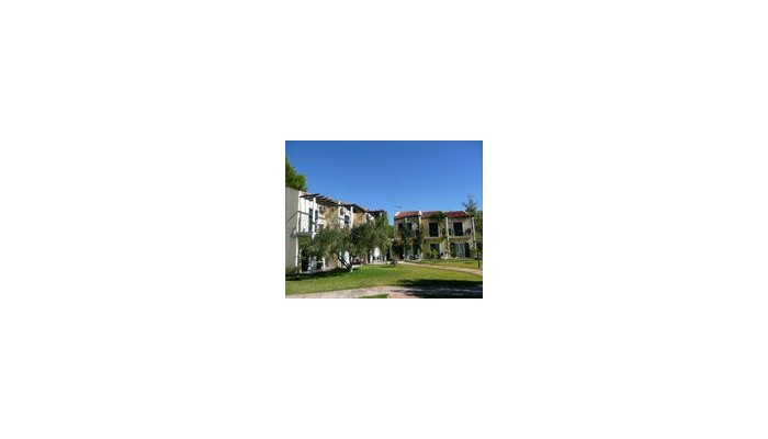 Silo Apartments poza 4