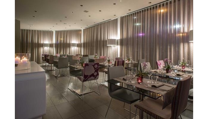 8piuhotel poza 3