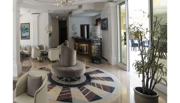 Hotel Victoria Palace poza 1