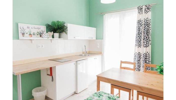 Babis Studio Apartments poza 13