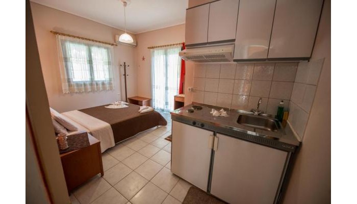 Nikoleta Studios poza 4