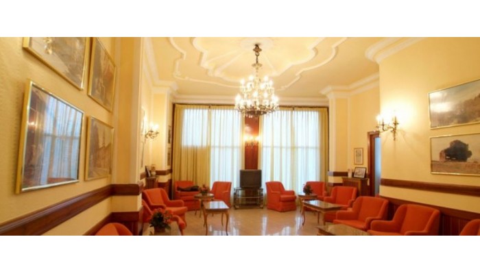 Hotel Madrid Bierzo poza 5