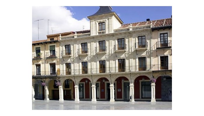 Hotel Nh Plaza Mayor poza 0