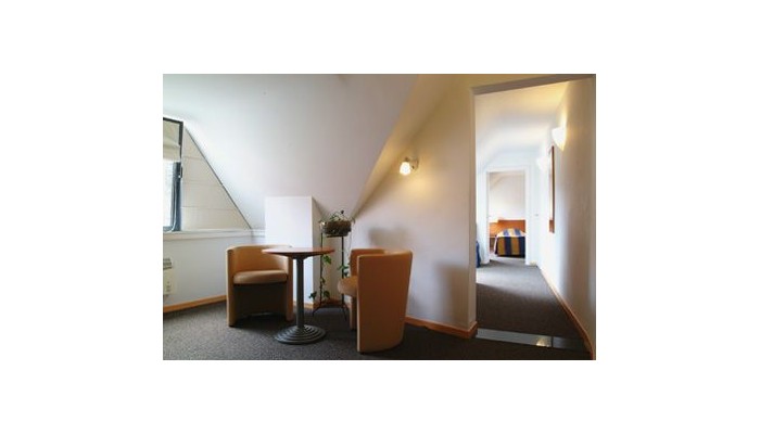 Hotel New Damshire poza 5