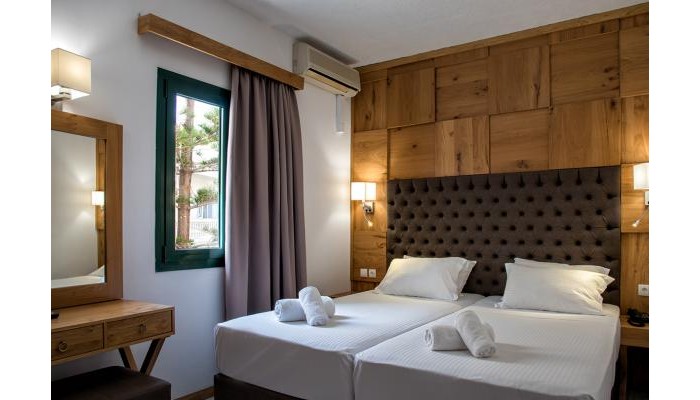 Elmi Beach Hotel & Suites poza 10