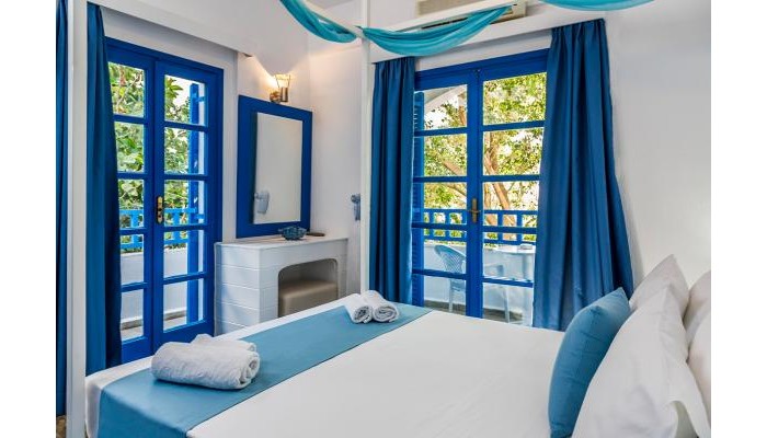 Elmi Beach Hotel & Suites poza 9