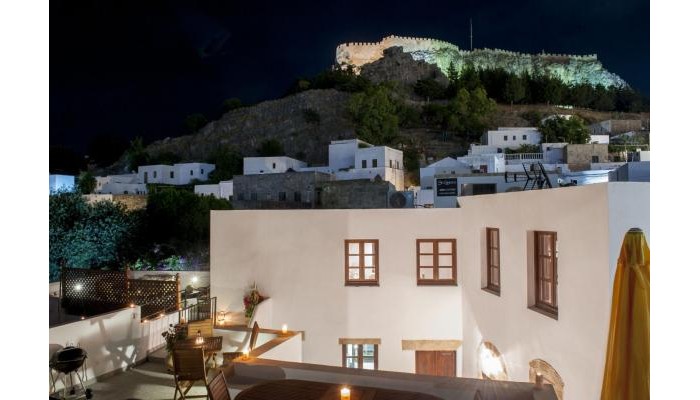 Elegant Lindian Villa Marietta poza 0