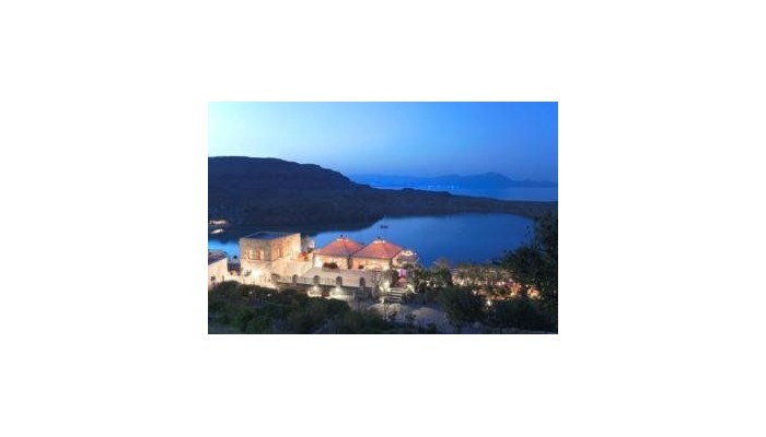 Melenos Apartments poza 0