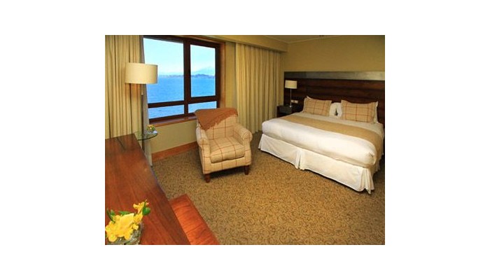 Hotel Radisson Puerto Varas poza 2