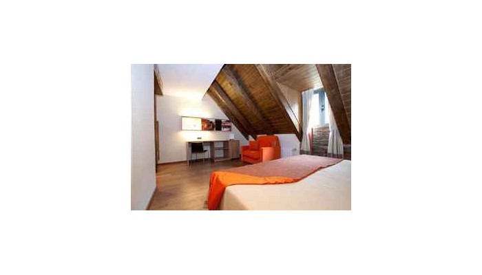Nubahotel Vielha poza 8