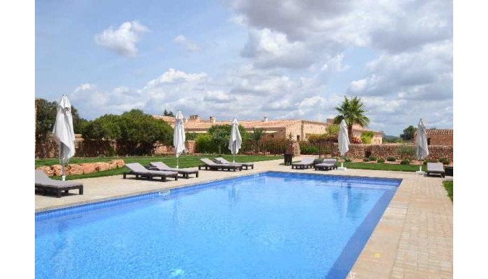 Bennoc Petit Hotel poza 3