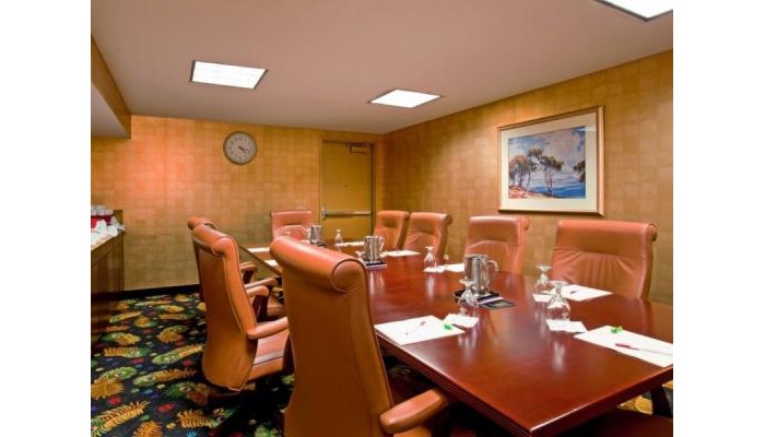 Crowne Plaza Commerce Casino Hotel poza 8