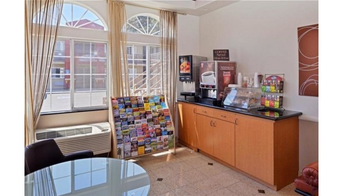 Hotel Americas Best Value Inn Los Angeles Hollywood poza 2